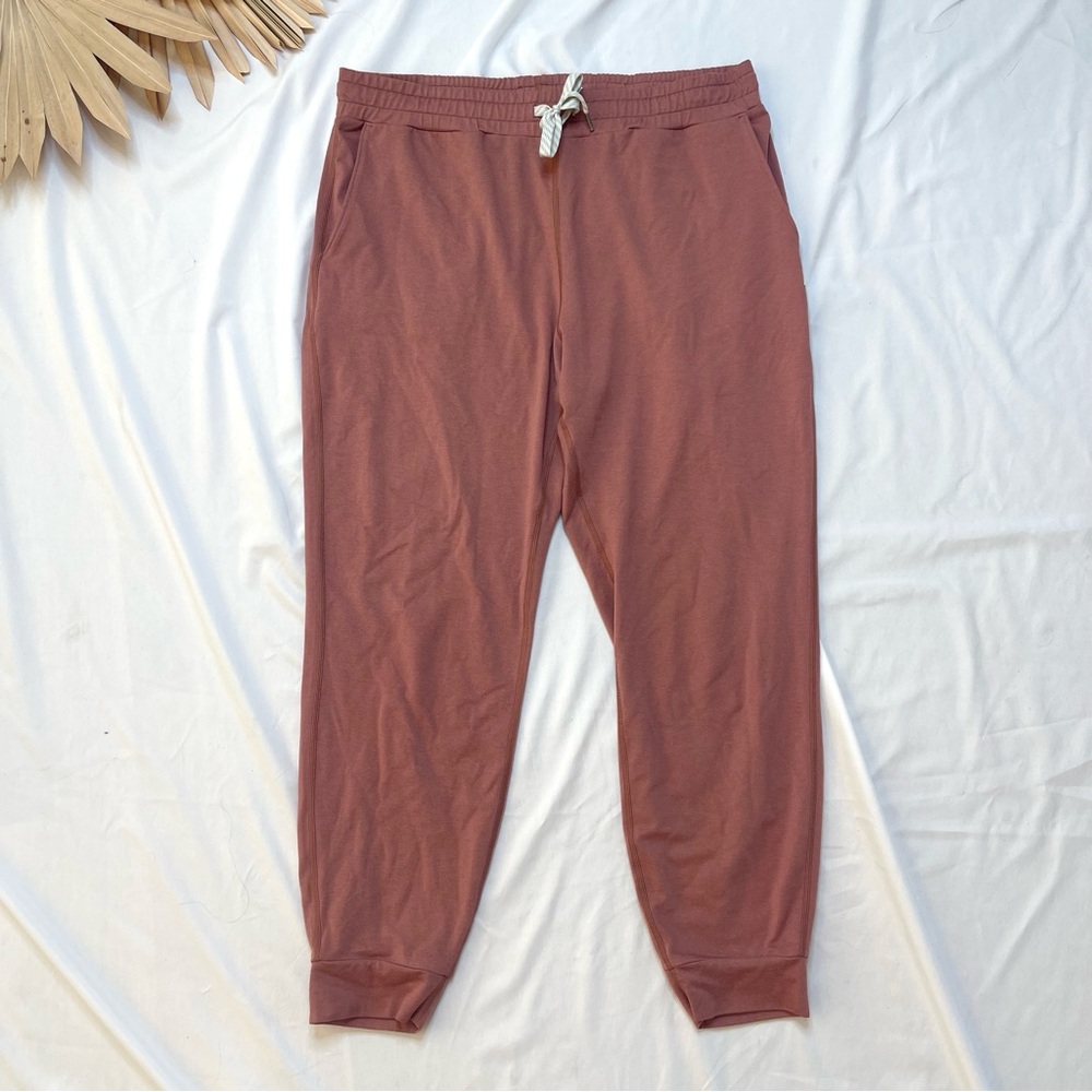 Vuori Performance Terracotta Clay Dreamknit Lounge Joggers Sweatpants Size Large